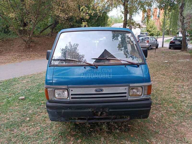 Mazda E 2200 