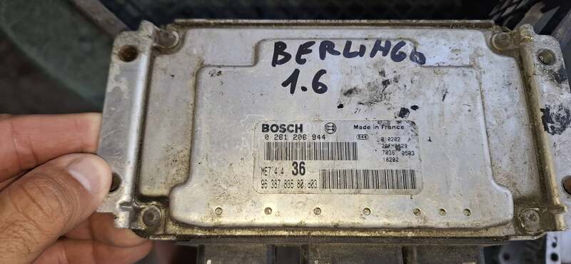 ECU Bosh 0 261 206 944/ME7.4.4
