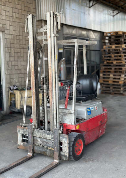 Linde E15