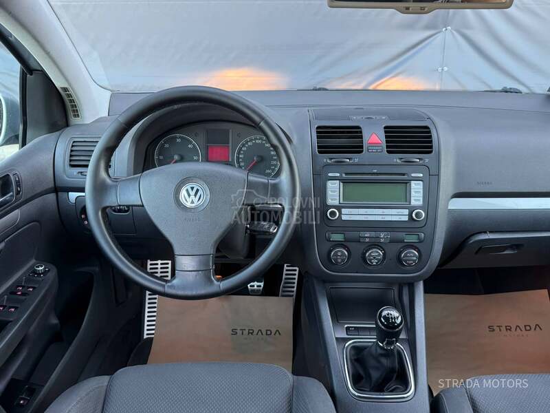 Volkswagen Golf 5 2.0 TDi