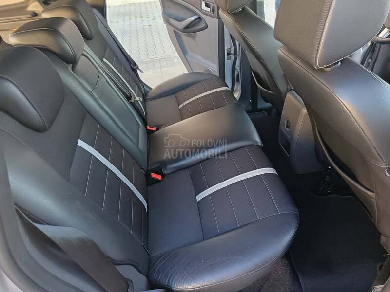 Ford Kuga TITANIUM iz CH
