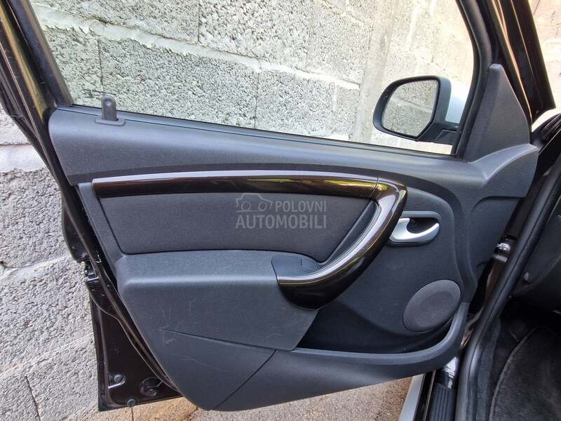 Dacia Duster 1.6 77 k.w. N0V N0V