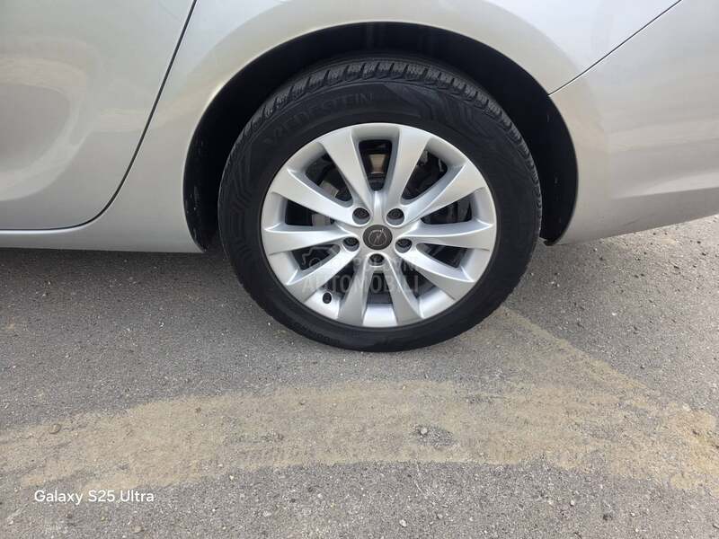 Opel Astra J 1.7CDTI COSMO