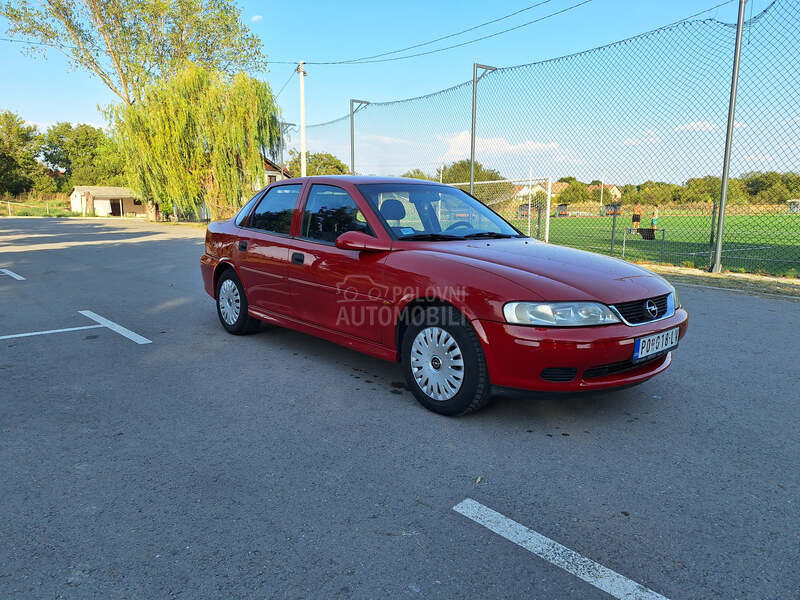 Opel Vectra B 