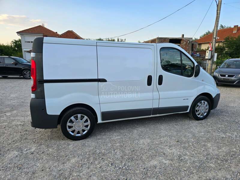 Renault Trafic 