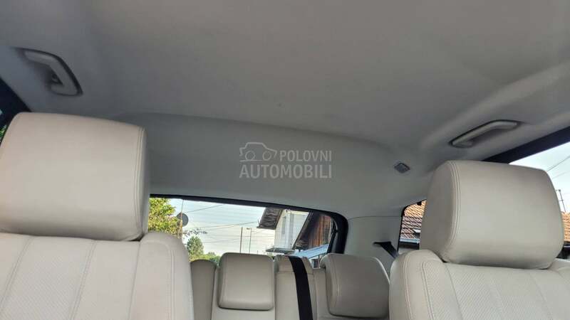 Land Rover Range Rover Sport 3.0 TDV6 HSE LUXURY