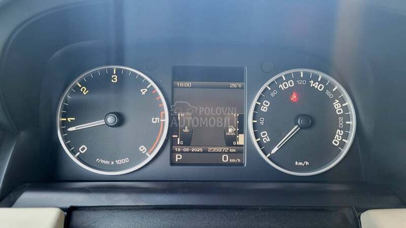 Land Rover Range Rover Sport 3.0 TDV6 HSE LUXURY