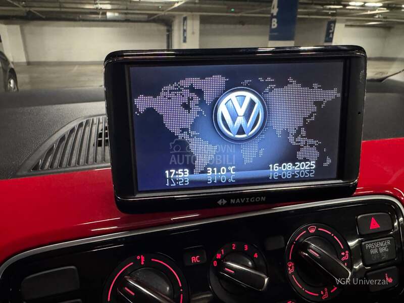Volkswagen up! 1.0 MPI