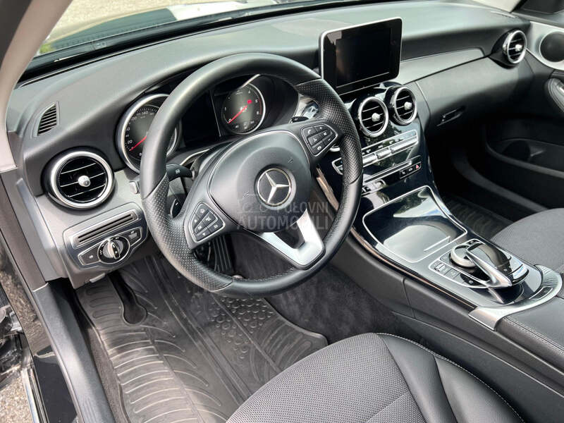 Mercedes Benz C 220 