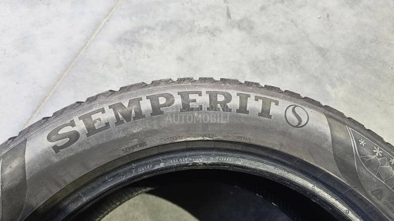 Semperit 225/55 R17 Zimska