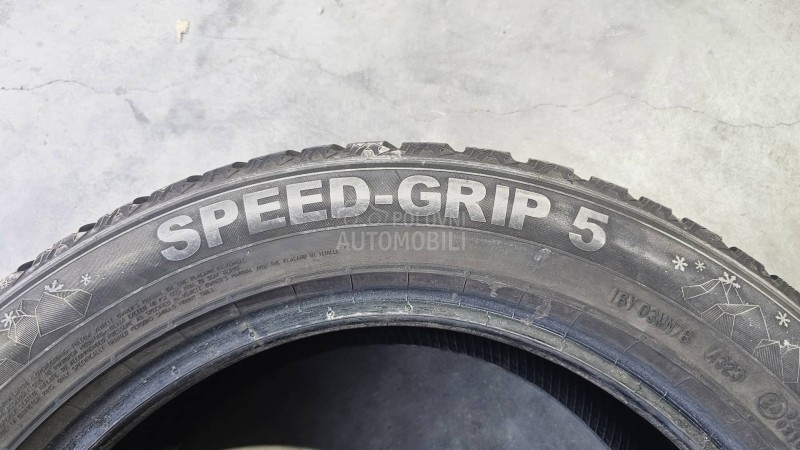 Semperit 225/55 R17 Zimska