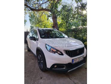Peugeot 2008 Allure, Blue HDI 1,5