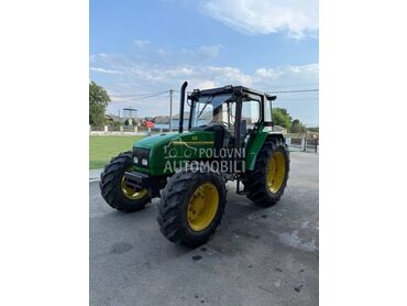 John Deere 3300