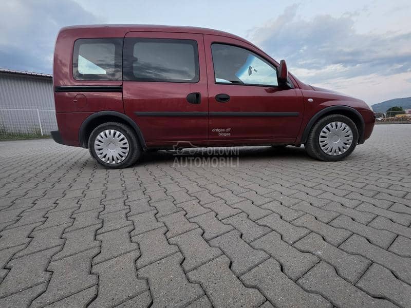 Opel Combo FABRIČKI METAN 1.6