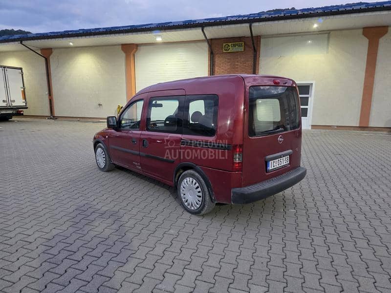 Opel Combo FABRIČKI METAN 1.6