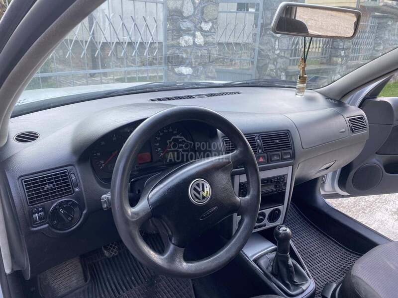 Volkswagen Golf 4 