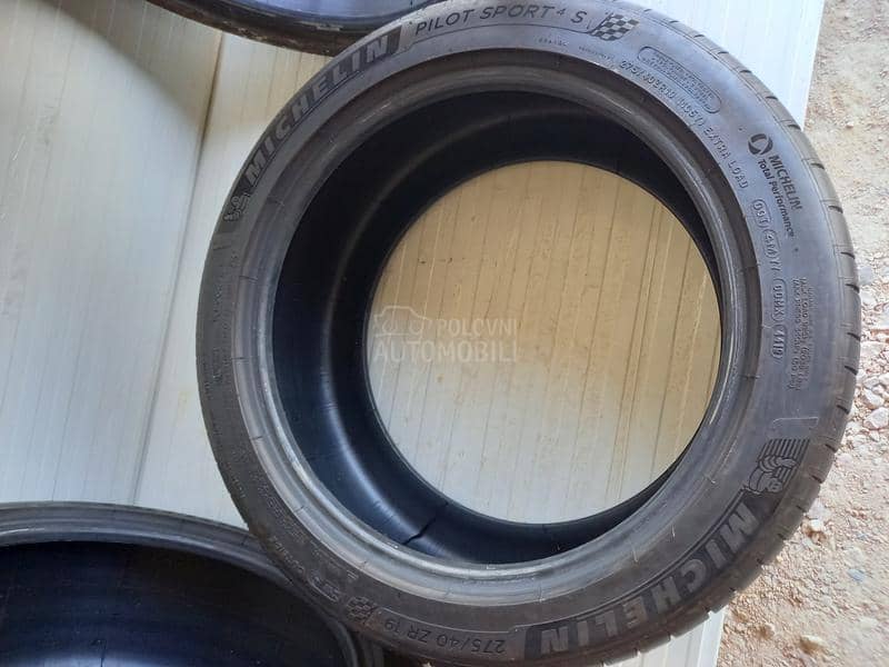 Michelin 275/40 R19 Letnja