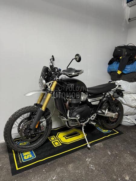 Triumph Scrambler 1200 XE