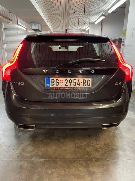 Volvo V60 