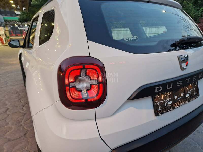 Dacia Duster 1.6TNG LAURETE