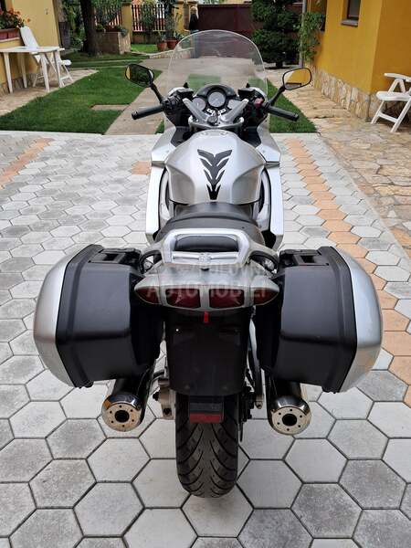 Yamaha FJR 1300