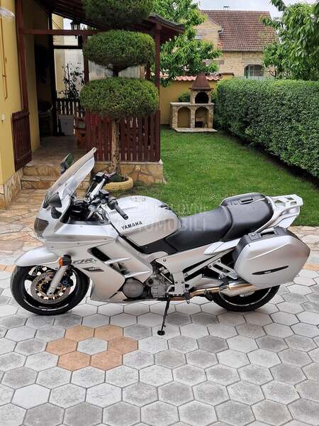 Yamaha FJR 1300