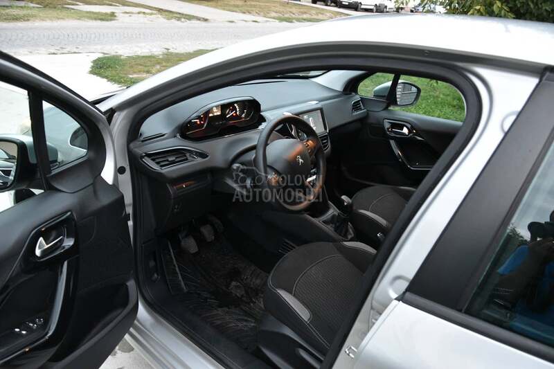 Peugeot 208 1.6 HDi Restajl