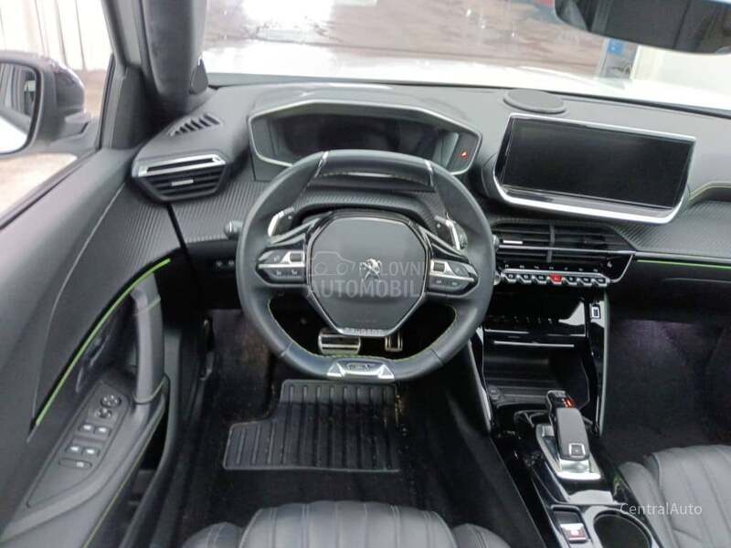 Peugeot 2008 1.5 GT PANORA.
