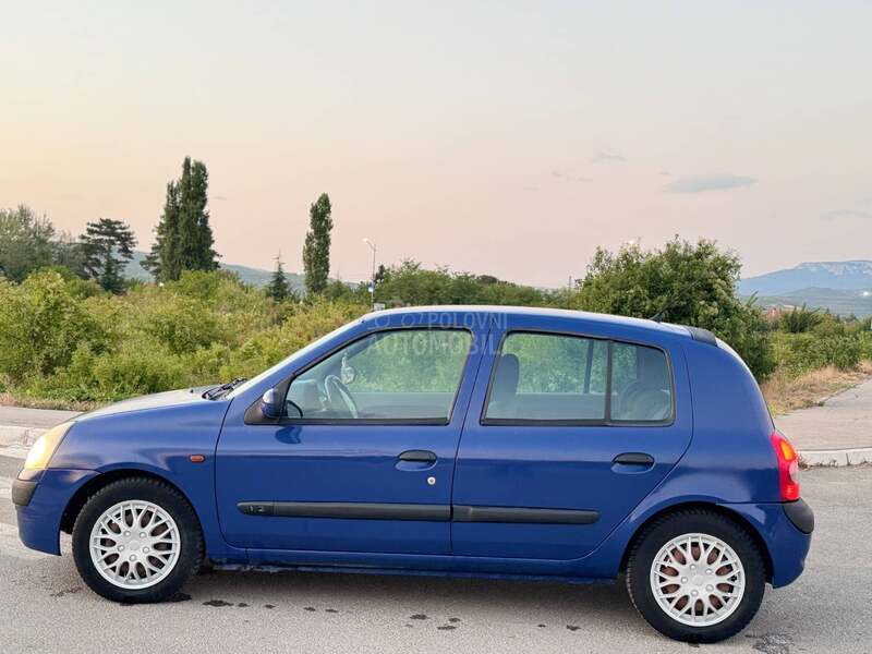 Renault Clio 1.2 8V EXPRESSION