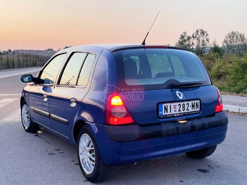 Renault Clio 1.2 8V EXPRESSION