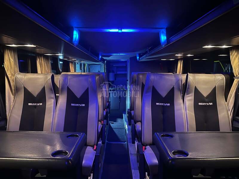 Neoplan n122 3L