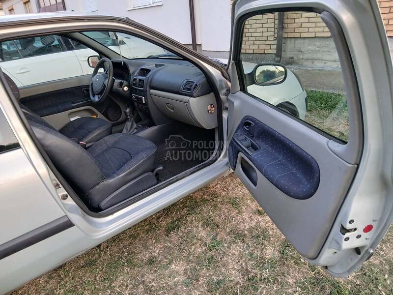 Renault Clio 1.5 dci