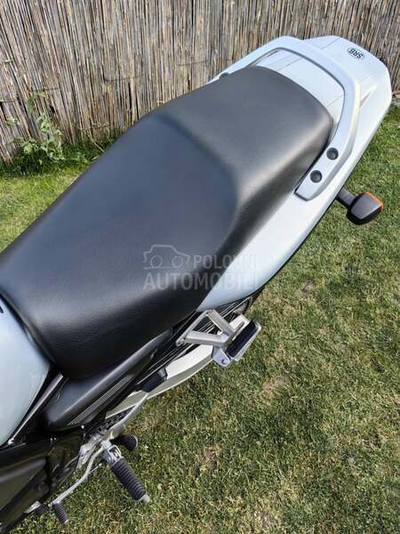 Yamaha Fazer 600