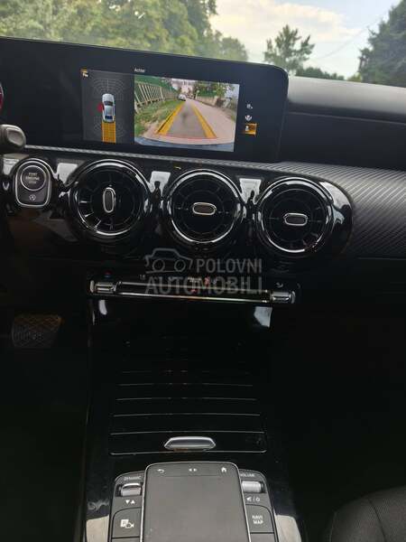 Mercedes Benz A 180 Business Solution