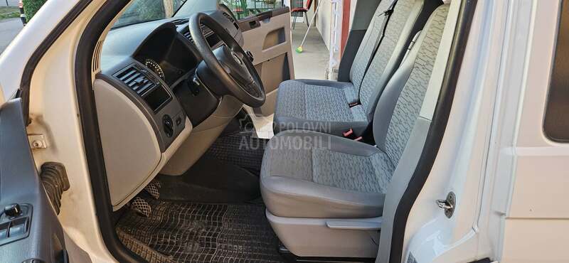 Volkswagen Transporter T5 2.0 tdi MOTION