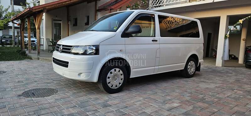 Volkswagen Transporter T5 2.0 tdi MOTION