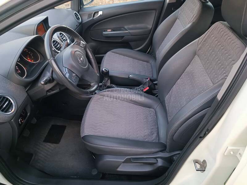 Opel Corsa D 1.3d 95hp COSMO