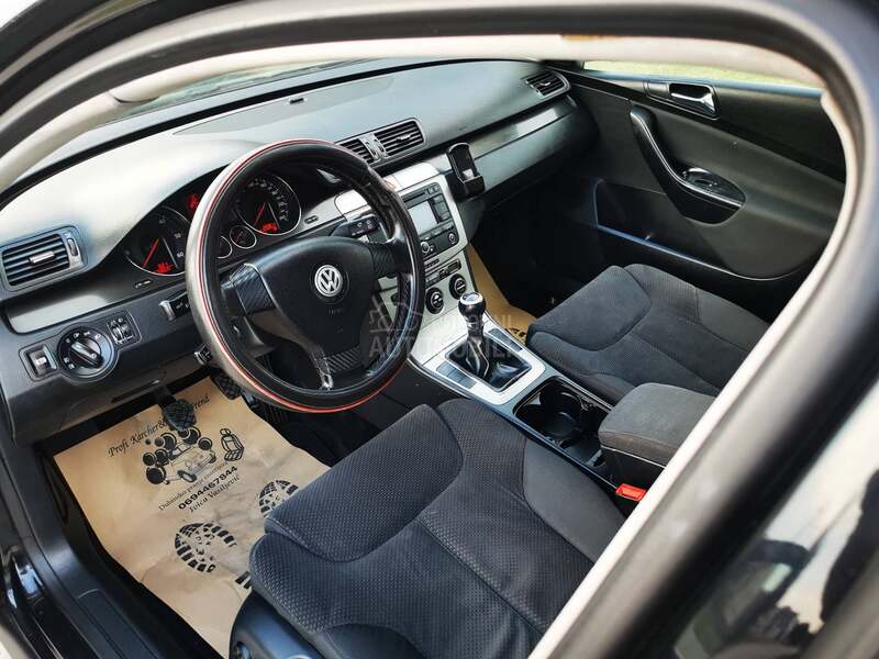 Volkswagen Passat B6 2.0tdi.