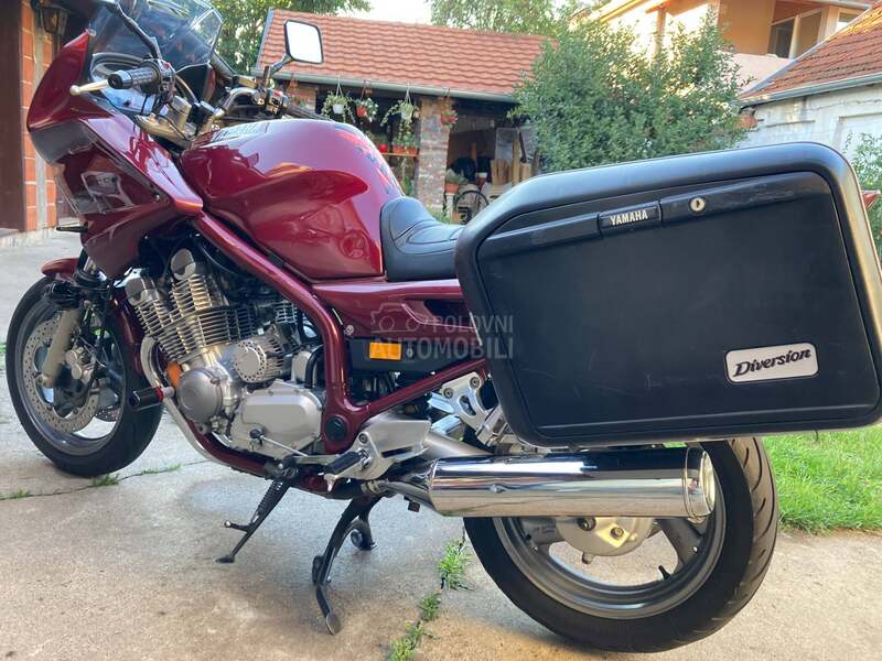Yamaha Diversion XJ 900 S