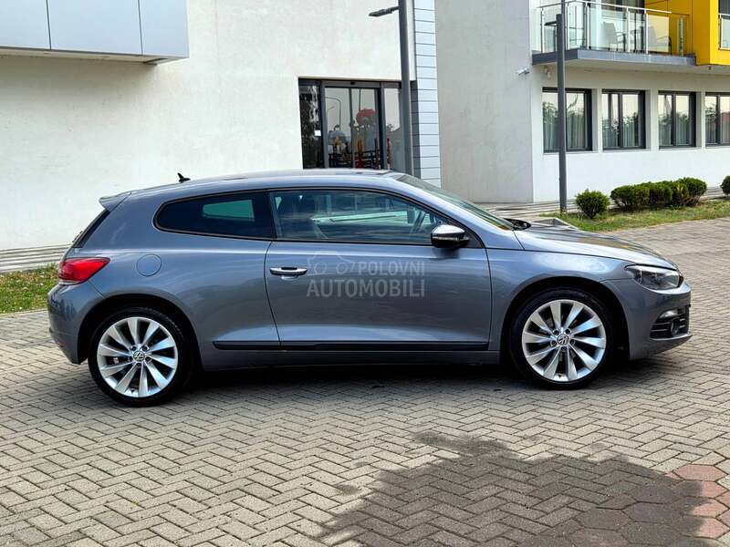 Volkswagen Scirocco /1.4TSI Highline/