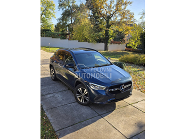 Mercedes Benz GLA 200 