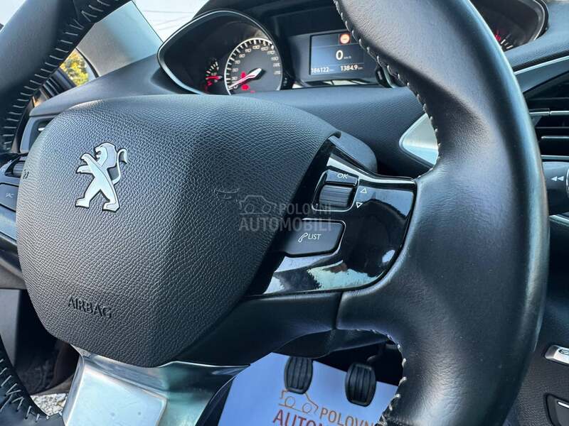 Peugeot 308 1.2 ACTIVE PLUS