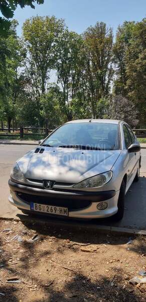 Peugeot 206 Sedan