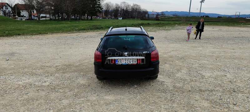 Peugeot 407 