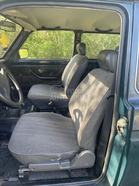 Lada Niva 