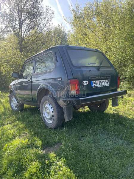 Lada Niva 