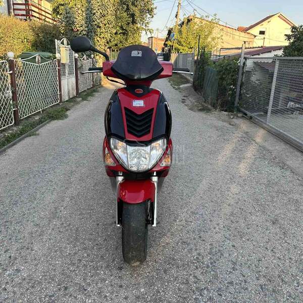 Kymco Super9