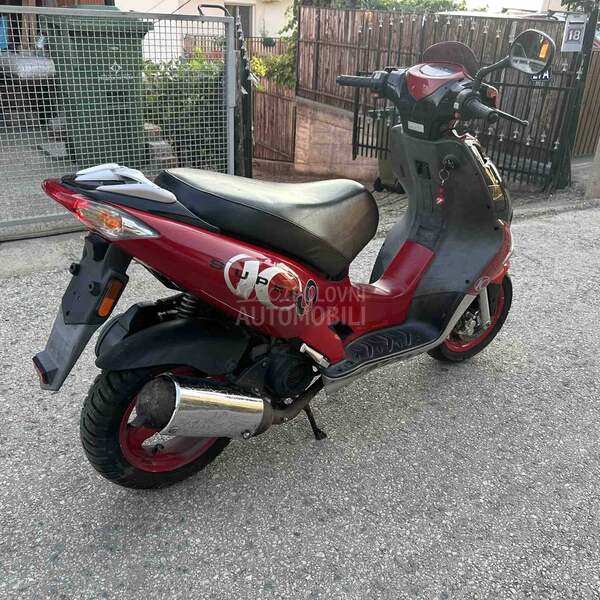 Kymco Super9