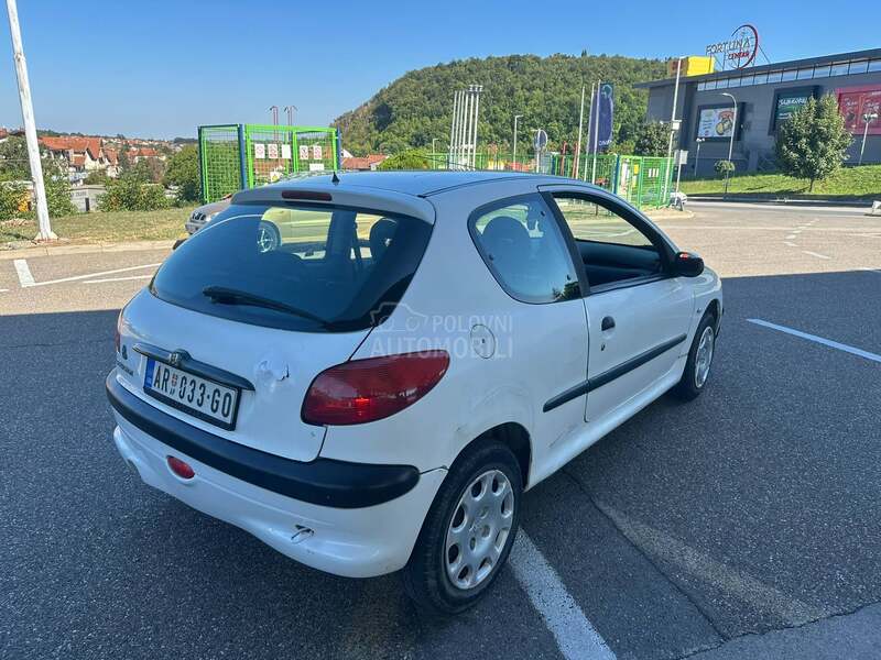 Peugeot 206 DUGO.REG
