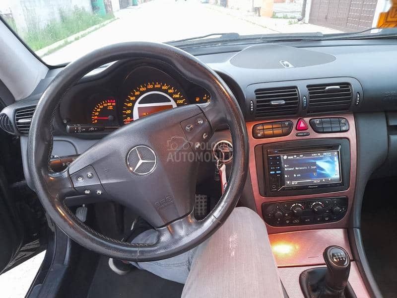 Mercedes Benz C 180 